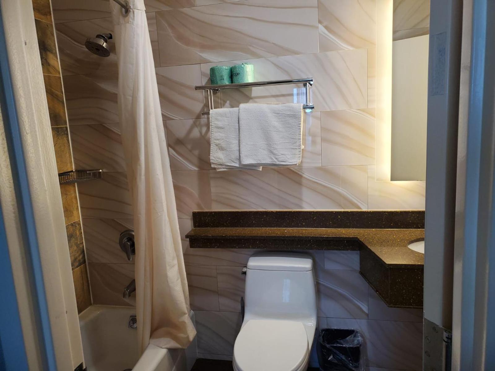 The Essence Hotel At Jfk Nova Iorque Exterior foto