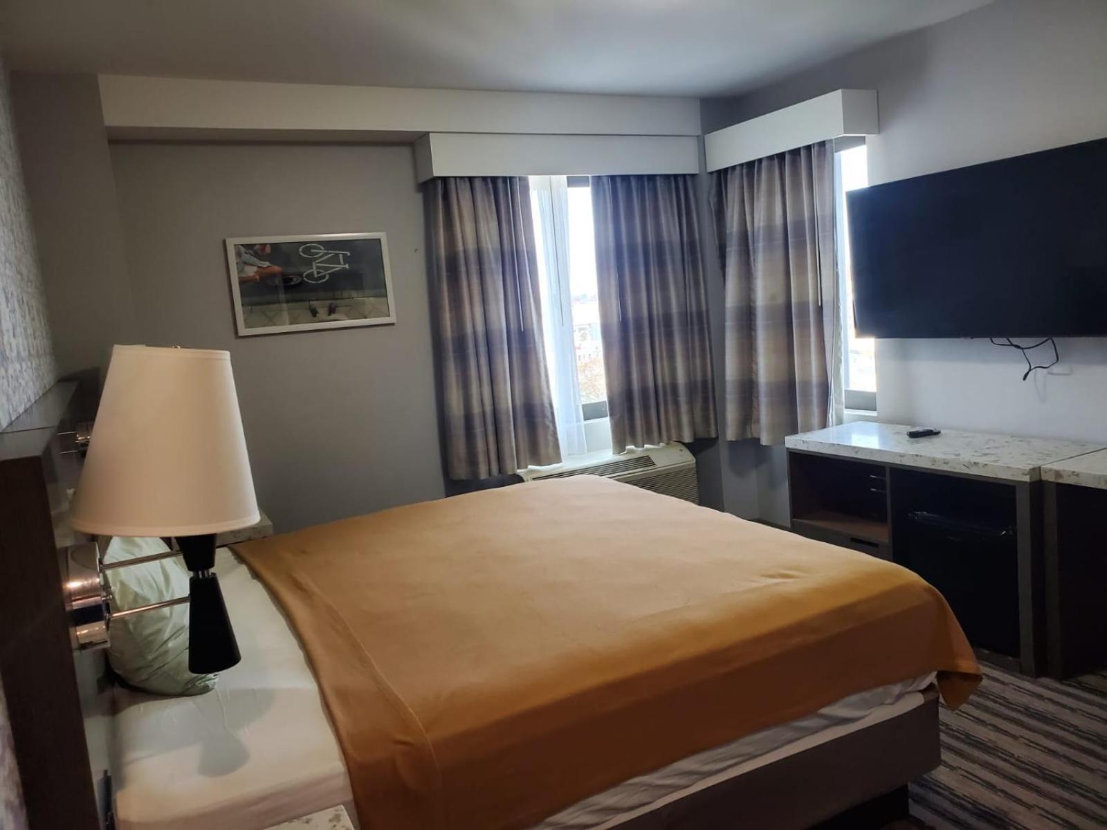 The Essence Hotel At Jfk Nova Iorque Exterior foto