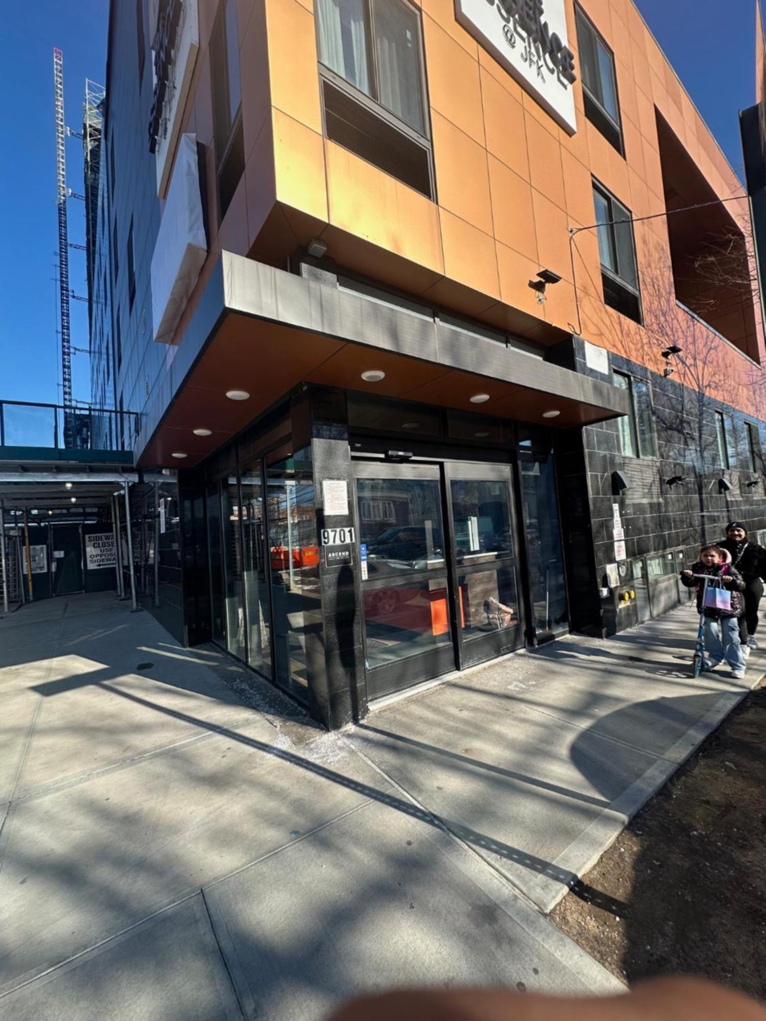 The Essence Hotel At Jfk Nova Iorque Exterior foto